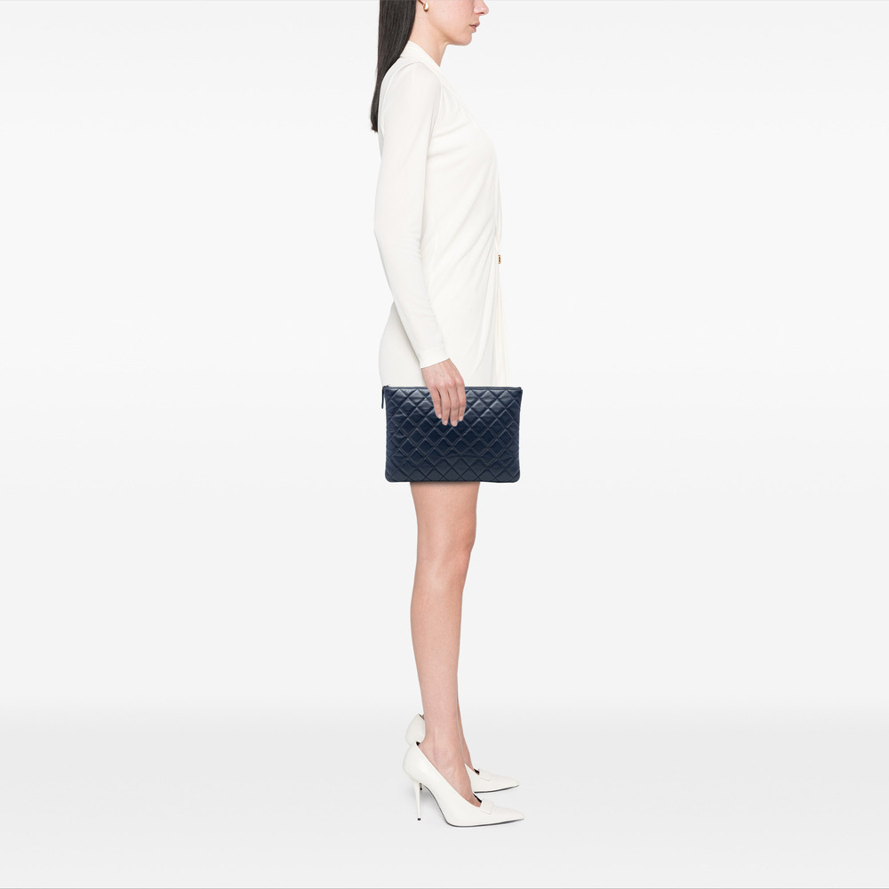 Pre-Loved Chanel Medium Quilted Lambskin O Case Clutch - Picture 7 of 8